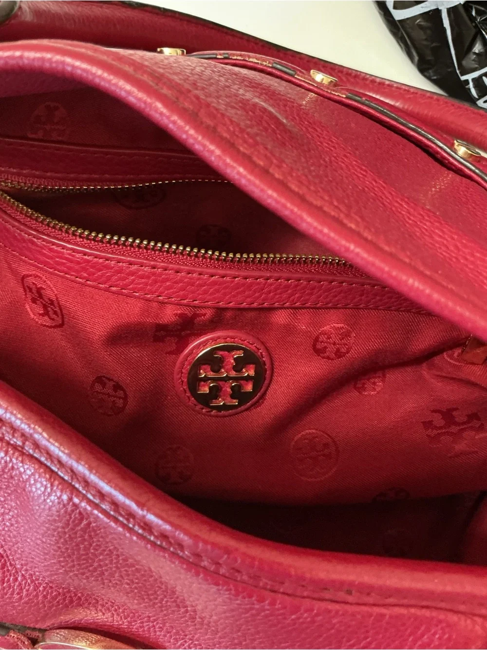 Tory Burch Amanda Pebbled Leather Red Raspberry crossbody tote bag